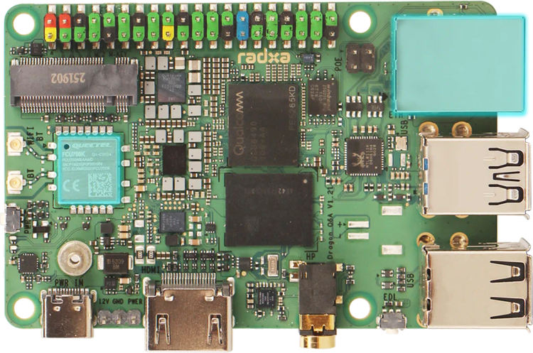 برد توسعه Radxa Dragon Q6A